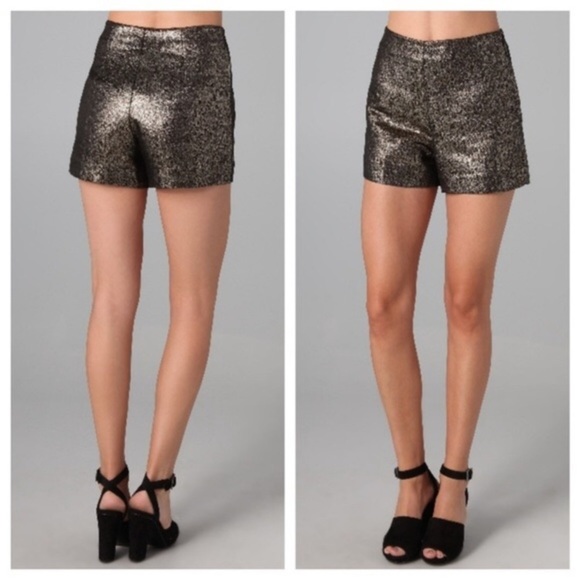 DVF Gold Metallic Simca High Rise Mini Sorts, 4 - Picture 3 of 8